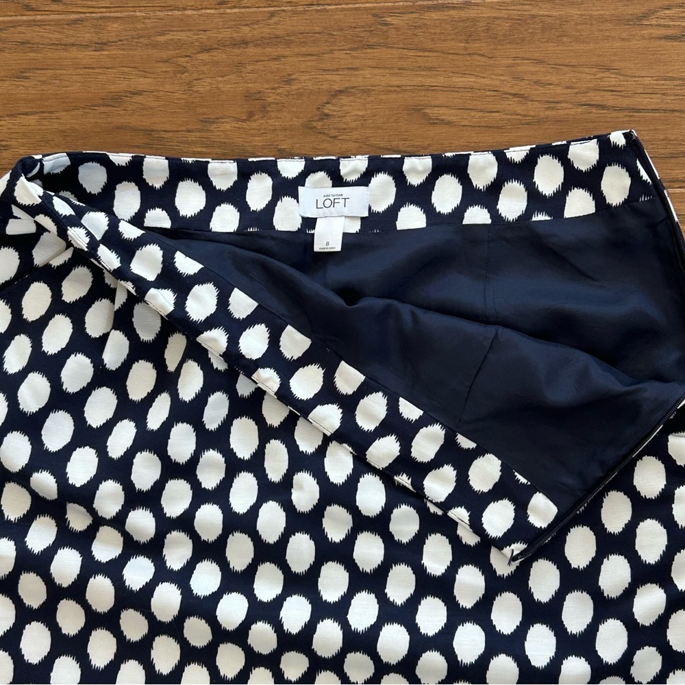 Loft‎ Skirt Blue & Cream Polka Dot Print Career Office Size 8 - Picture 4 of 6